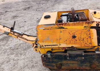 Walec bębnowy JCB Vibro Max vmd 80 800 kg silnik hatz