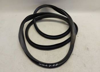 TESLA MODEL Y 2022r USZCZELKA PRAWY PRZÓD