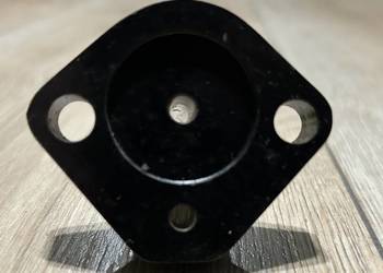 NOWA podkładka podstawa izolator pompy paliwa do Fiata 125p Poloneza