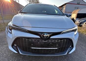Toyita Corolla 2,0 Touring Sport GR Hybrid