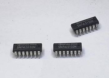 Układ scalony SN74LS132N (UCY74LS132 Unitra CEMI)