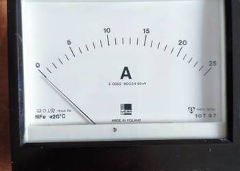 Amperomierz tablicowy MERA MER-96TM 0-25A NFe PRL Magnetoelektryczny