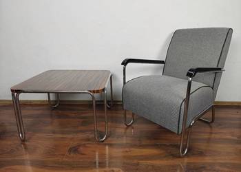 Stolik kawowy w stylu Bauhaus