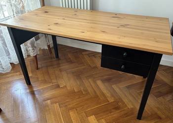 biurko drewniane Ikea Arkelstorp 700 zł.