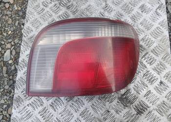 Lampa prawa tył tylna Toyota Yaris I P1 EU,3D 99-03r