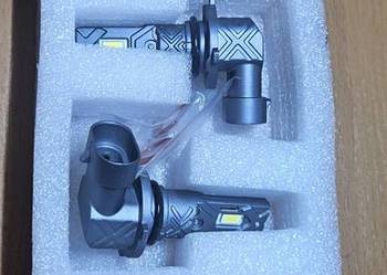 Żarówki LED HB4 20000LM canbus nowe.