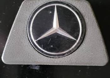 Zaślepka koła kierownicy do Mercedesa 405 .