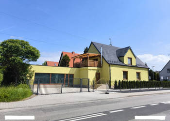 Nowy lokal handlowo – usługowy pod działalność medyczną o łącznej pow. 220…