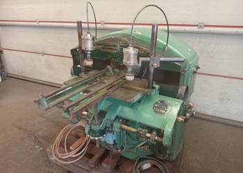 Czopiarka obwiedniowa HELMA