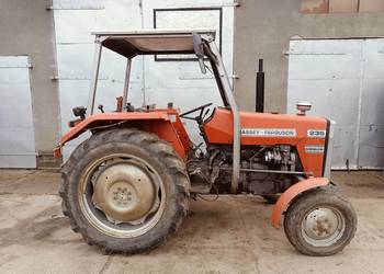 Massey Ferguson 235