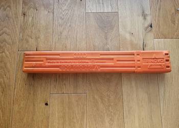 AUDI 80 B3 B4 100 C4 A6 C4 Trójkąt ostrzegawczy