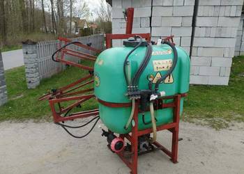 Opryskiwacz do ciągnika nowego typu kompletny bardzo ładny stan