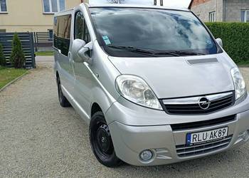 Opel Vivaro 9 osobowy