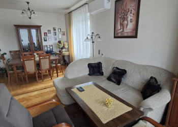 Dom wolnostojący  Kazimierza Wielka Miodowa