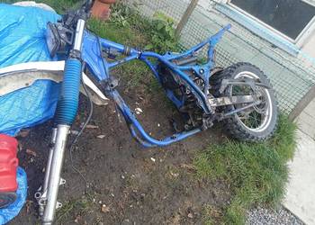 Sprzedam części do Suzuki dr 600