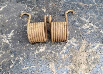 ZUNDAPP DB 200 DL200 DBK 200 SPRĘŻYNA