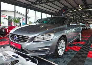 Volvo V60 Zarejestrowane ! Zadbane ! 2015r. 2.0 Diesel 150KM Skóry!