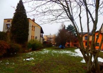 Syndyk sprzeda 1/2 udziału w niezabudowanej nieruchomości w Krośnie