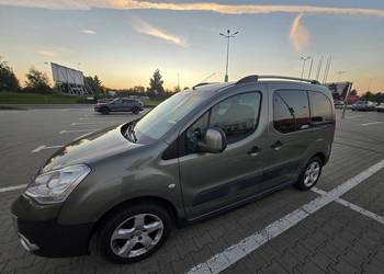 Berlingo,niski przebieg,najbogatsza wersja