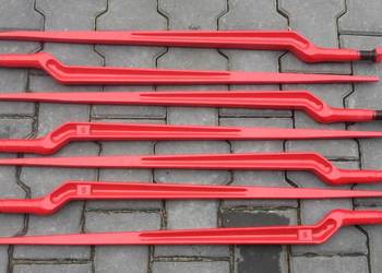 Palec Ząb Kuty ładowacza 880 mm Wygięty TUR M22X1.5 WYSYŁKA Palec Ząb Kuty ładowacza 880 mm Wygięty TUR M22X1.5 WYSYŁKA