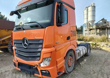 Mercedes Actros MP4 - na części