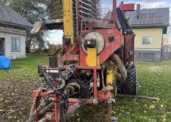 Kombajn do zbioru dyni