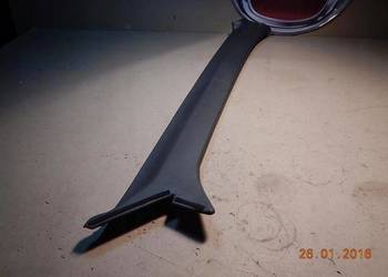 PLASTIK OSŁONA SŁUPKA PRAWY PRZÓD NISSAN SUNNY N13