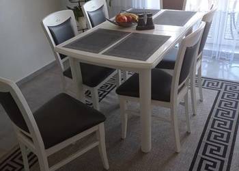 Stół drewniany rozkładany + 6 krzeseł