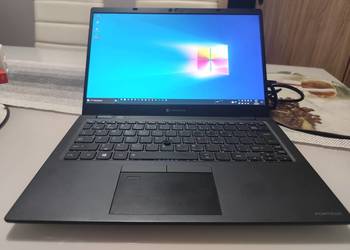 Laptop Toshiba Dynabook Ultra Szybki i5 8 rdzeni w turbo 4.2 dysk SSD M.2