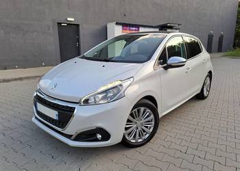 Peugeot 208 I Lift 1.2 PureTech Alu Klimatronik Navi Ledy 2xPDC z Francji