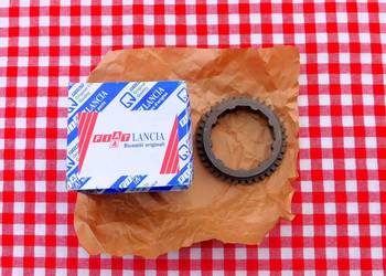 NOWE Koło zębate pierwszego biegu jedynka Fiat 126p 126 OE 4319413 ORYGINAŁ