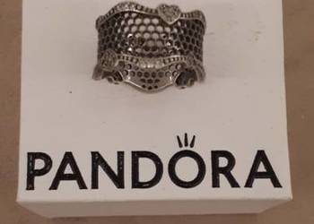 pierścionek srebrny Pandora
