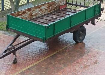Rozrzutnik przyczepa jednoosiowy zdrowa blacharska