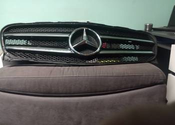 Mercedes GLA atrapa kpl. Mercedes GLA atrapa kpl.