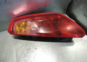 FIAT GRANDE PUNTO LAMPA PRAWY TYŁ 5D