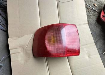 AUDI 80 B4 80B4 SEDAN LAMPA TYŁ TYLNA LEWA HELLA