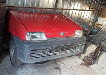 Przód fiat Cinqeczento na grill, barek do własnej aranżacji