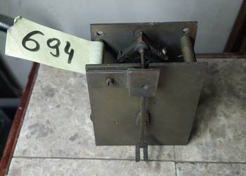 694 Mechanizm starego zegara ściennego Mauthe chodzik pełna płyta