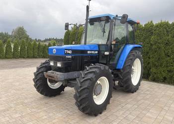New Holland 7740