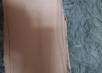 Piórnik różowy dwukomorowy