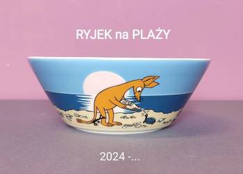 Muminki MISECZKA Moomin Arabia Finland - RYJEK NA PLAŻY - z naklejką
