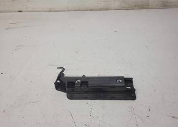 UCHWYT LISTWY BAGAŻNIKA PRAWY AUDI A4 B9 8W9813982
