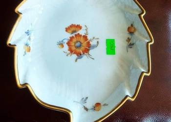 Patera, listek Royal Copenhagen. Made in Denmark.