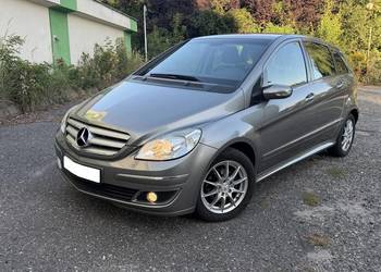 Mercedes B 1.5 benzyna rok 2008 nowy rozrząd