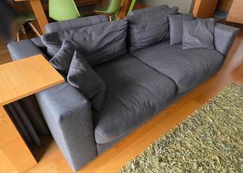 Sprzedam kanapę z poduszkami oraz pufą