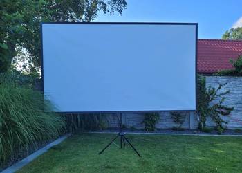 Wynajem#projektora laserowego Optoma 4K #kino plenererowe#ekran 120"