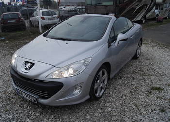 ŁADNY CABRIO W AUTOMACIE