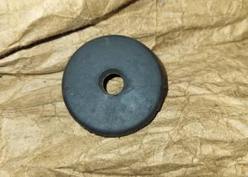 Trabant 601 - Nowa gumowa przelotka linki prędkościomierza w grodzi