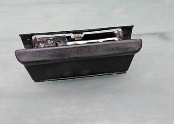 Popielniczka mercedes w123