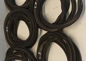 VW GOLF VIII 8 HB USZCZELKA DRZWI PRZÓD TYŁ KLAPA 5H4867911 5H6827705B